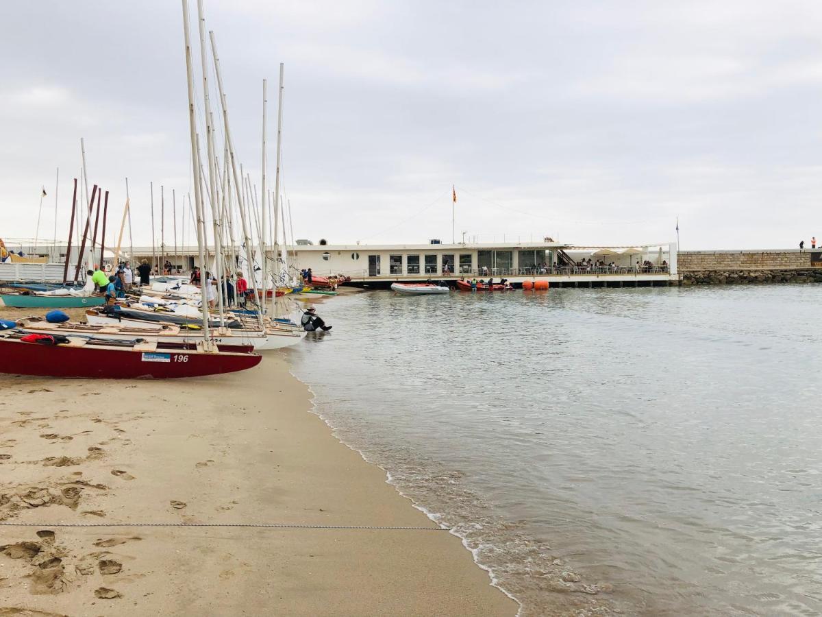 Fragata Beach Seaview Sitges Ngoại thất bức ảnh