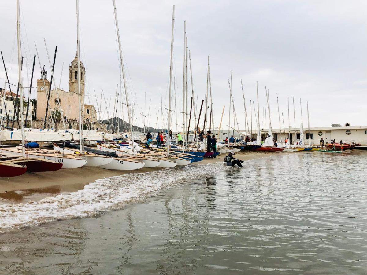Fragata Beach Seaview Sitges Ngoại thất bức ảnh