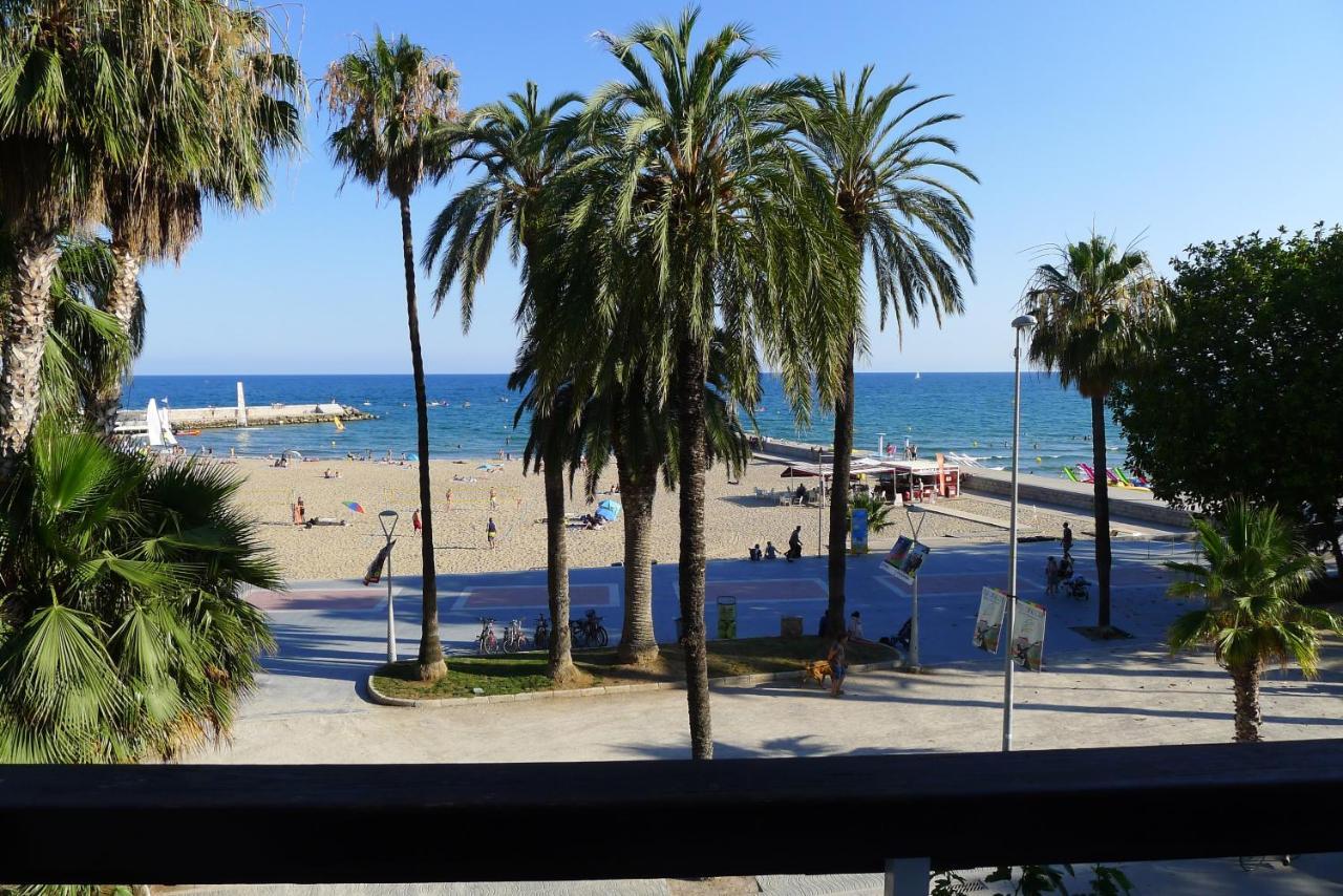 Fragata Beach Seaview Sitges Ngoại thất bức ảnh