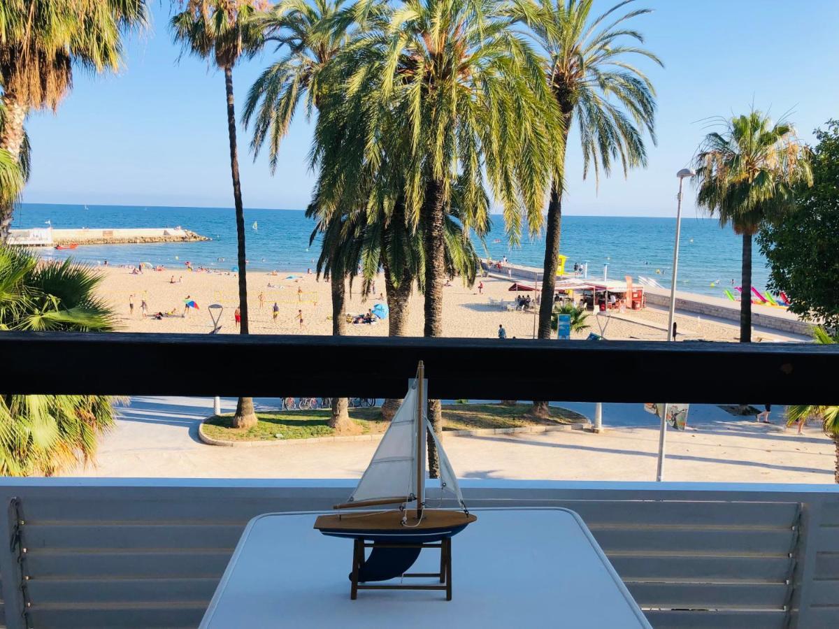 Fragata Beach Seaview Sitges Ngoại thất bức ảnh