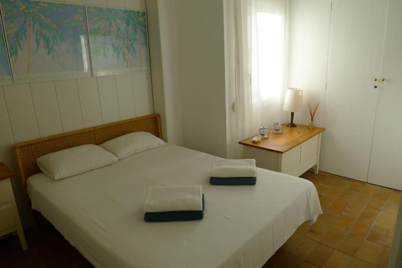 Fragata Beach Seaview Sitges Ngoại thất bức ảnh
